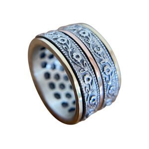 Rose Noir Floral Spinner Ring