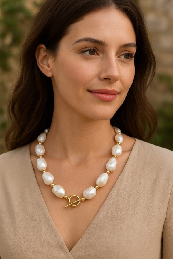 Spellbinder Baroque Pearl Necklace - Image 6