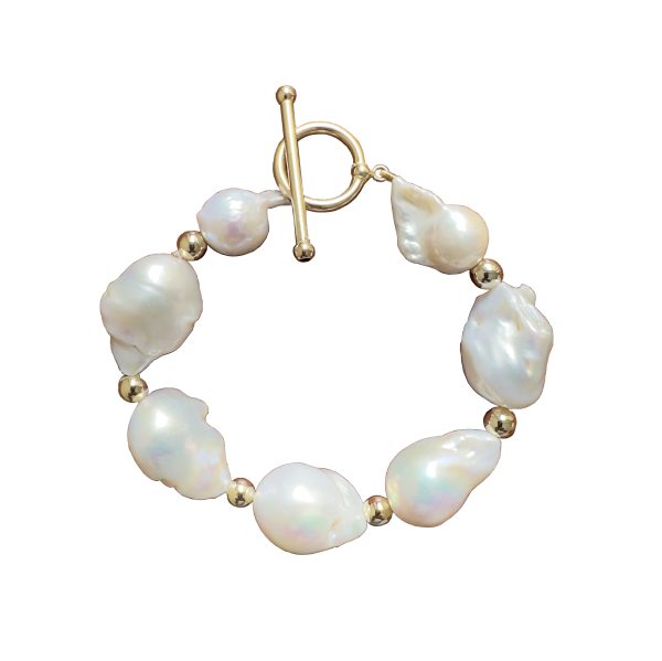 Margot Baroque Pearl Bracelet - Image 3