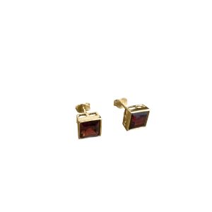 Garnet Gleam Studs in Gold Vermeil