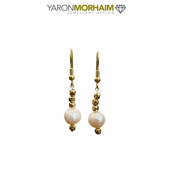 Baroque Pearl Elegance Earrings - Image 2