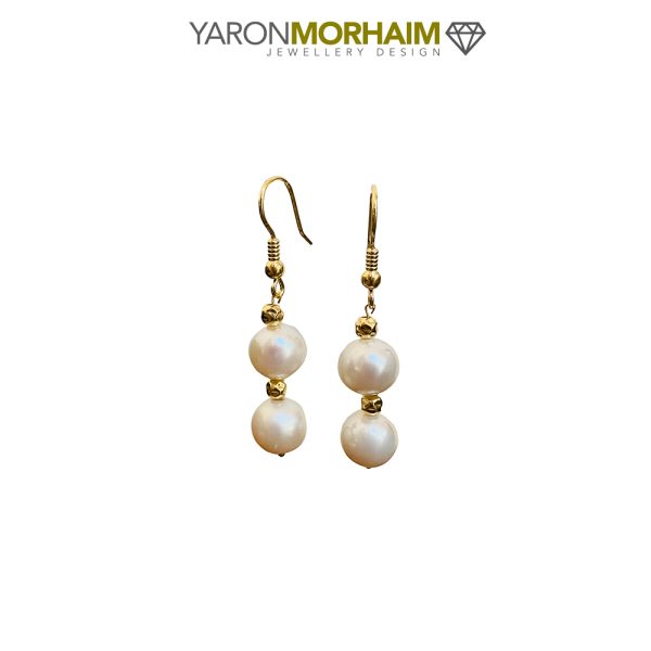Moonlit Pearl Earrings - Image 3